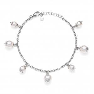 Silver bracelet with crystal pearls