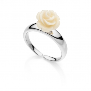 Silver ring with rose